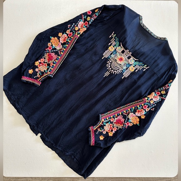 Johnny Was Sundance Catalog Blue Art Sable Tunic Navy Size Large EUC - Picture 3 of 16